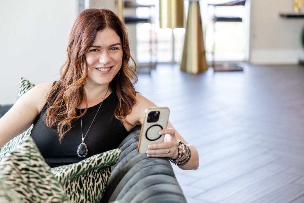 Toni for virtual assistant services